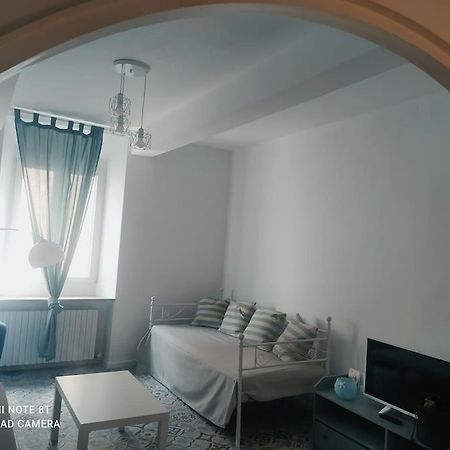 Le Finestre Sul Borgo 1 Apartment Parma Ngoại thất bức ảnh